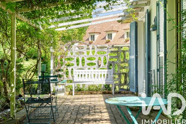 Maison à vendre 5 pièces 186,87 m² Vaux-sur-Seine