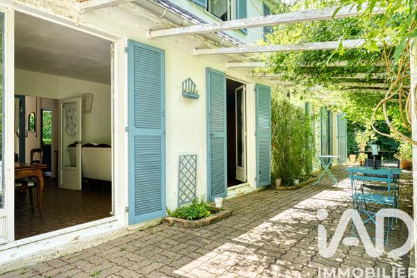 Maison à vendre 5 pièces 186,87 m² Vaux-sur-Seine