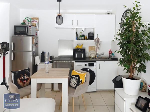 Appartement à vendre 1 pièce 33m² Plaisir (78370)