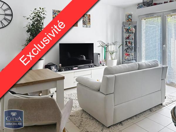 Appartement à vendre 1 pièce 33m² Plaisir (78370)