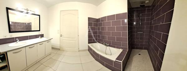 Villeneuve De Marsan