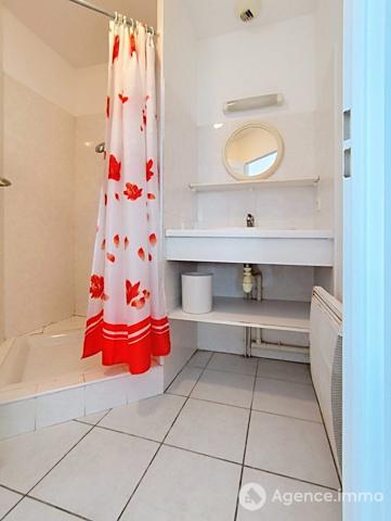 À vendre - Studio, 1 pièce situé à Salies-de-Béarn (64270)