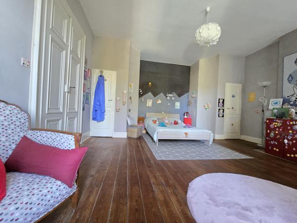 Vente / Maison avec dépendance