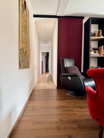 Acheter une MAISON D’ARCHITECTE des années 70 EYSINES CENTRE PLAIN-PIED 160 M² PATIO SOUS VERRIÈRE avec JACUZZI & SAUNA GARAGE JARDIN PISCINABLE STATIONNEMENT VOITURES