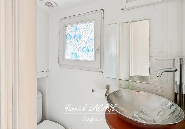 T1 traversant – Belle de Mai (Marseille 3e) – Dernier étage avec terrasse – Idéal investisseur ou premier achat