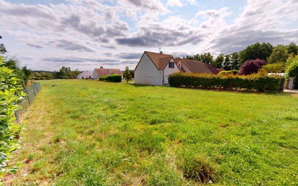 Terrain à vendre    Rully