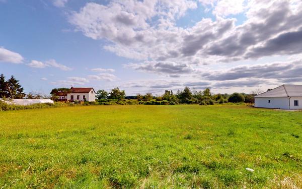 Terrain à vendre    Rully