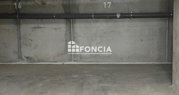 À vendre Parking 12.5 m² - Rillieux-la-pape 69140