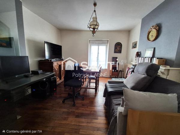 Maison hyper centre ville avec jardin et garage