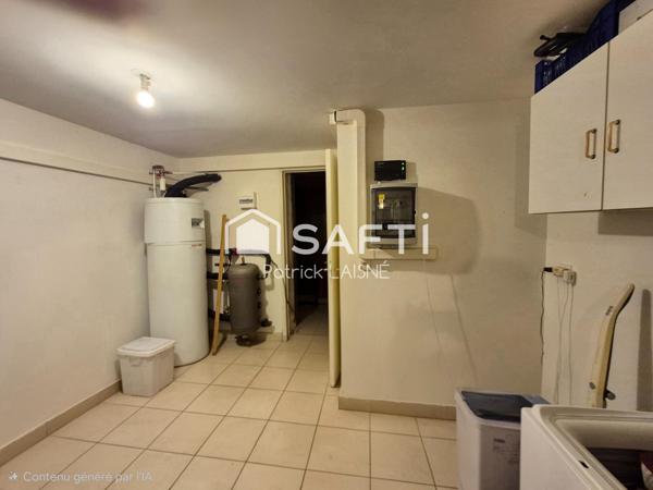 Maison hyper centre ville avec jardin et garage