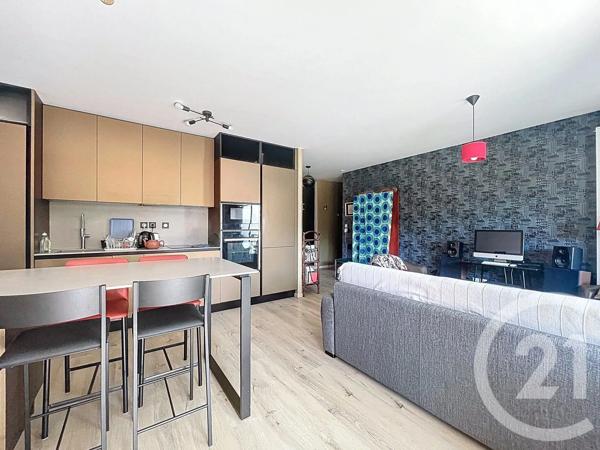 Appartement T3 à vendre  3 pièces - 64 m 2   ARRADON  - 56