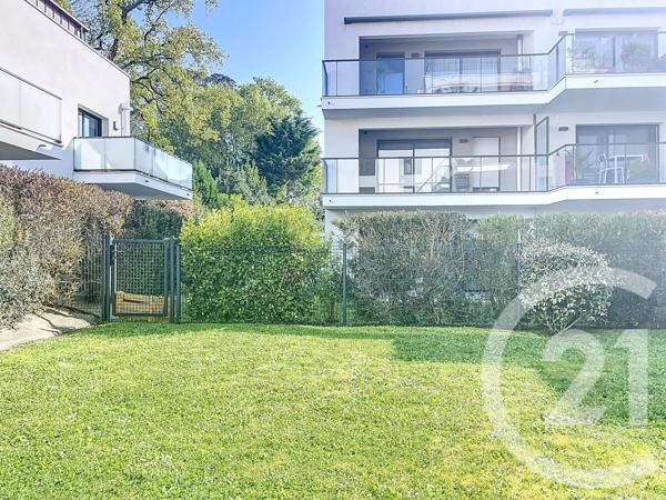 Appartement T3 à vendre  3 pièces - 64 m 2   ARRADON  - 56