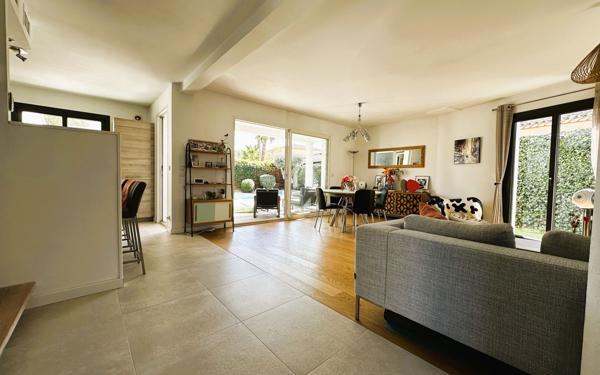 Maison à vendre    5 pièces • 133 m2 Villeneuve-lès-Maguelone