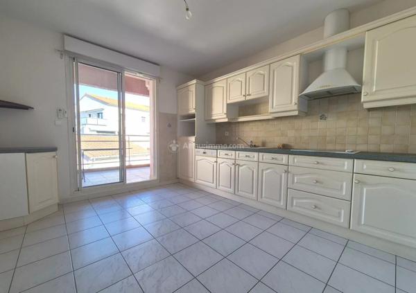 Location Appartement 3 pièces 84 m2 à Albi