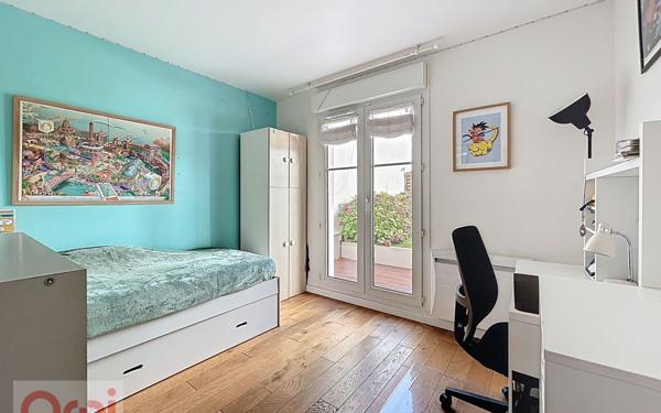 Appartement à vendre    4 pièces • 101 m2 Châtillon