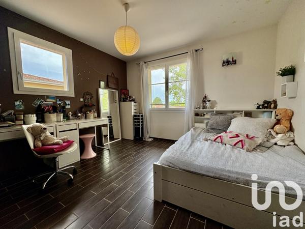 Maison à vendre 6 pièces 126 m² Saint-Médard-en-Jalles