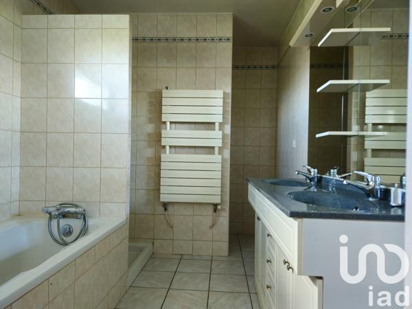 Maison à vendre 7 pièces 194 m² Saint-Martin-d'Auxigny