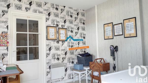 Maison traditionnelle 8 pièces de 204 m² à Dhuizon (41220)