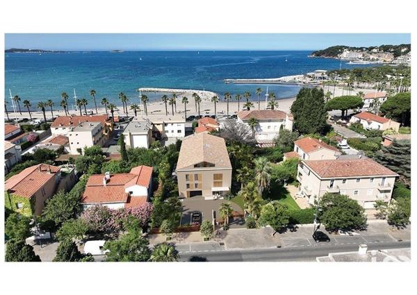 Appartement 4 pièces de 95 m² à Six-Fours-les-Plages (83140)