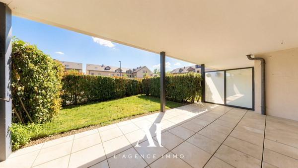 Appartement T2 40,47 m2 Jardin Terrasse Garage Prévessin-Moëns 01280