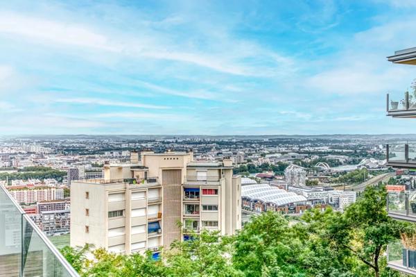 Lyon 5 - Debrousse - Appartement meublé de 69,34 m² - 2 chambres - Terrasse - Garage