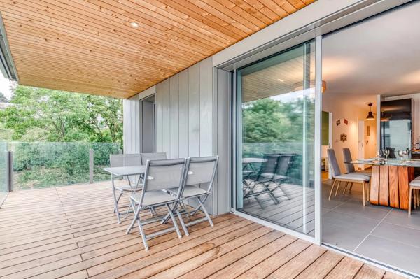 Lyon 5 - Debrousse - Appartement meublé de 69,34 m² - 2 chambres - Terrasse - Garage