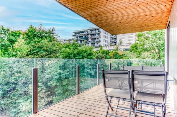 Lyon 5 - Debrousse - Appartement meublé de 69,34 m² - 2 chambres - Terrasse - Garage