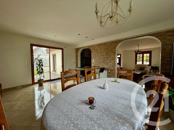 Maison à vendre  6 pièces - 120 m2 ST PIERRE LES NEMOURS - 77