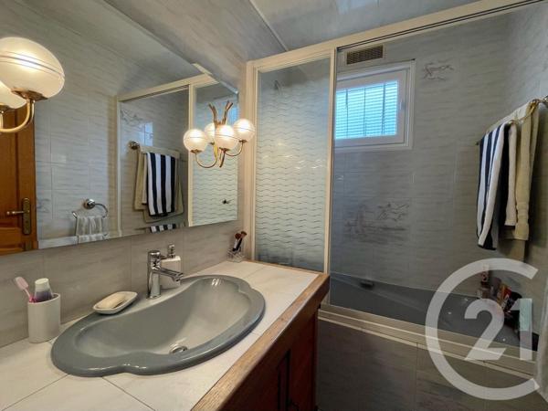 Maison à vendre  6 pièces - 120 m2 ST PIERRE LES NEMOURS - 77