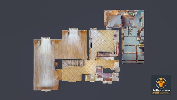Vente                                                      Maison
                        
                     5 pièces                      117 m2                     à Francheville