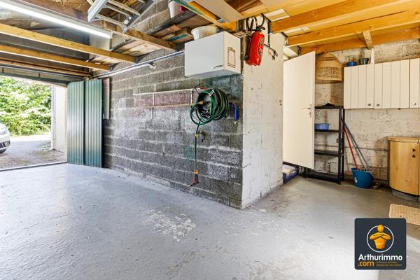 Vente                                                      Maison
                        
                     5 pièces                      117 m2                     à Francheville