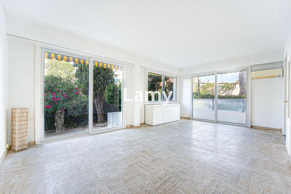 3 pieces rez de jardin avec caves et parking en location
