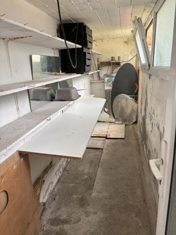 3 pieces rez de jardin avec caves et parking en location