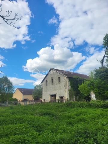 Maison de 384 m²