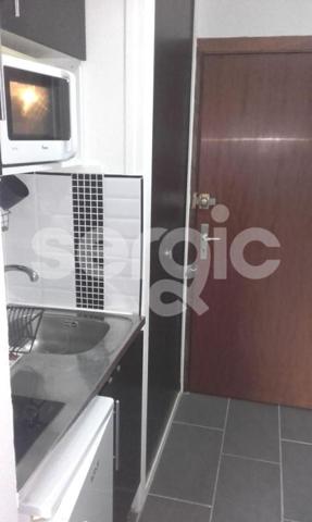 Location 1 Pieces 17 60200 Compiegne 43 0637 01 0124