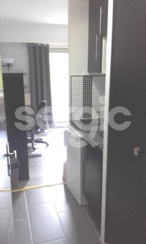 Location 1 Pieces 17 60200 Compiegne 43 0637 01 0124