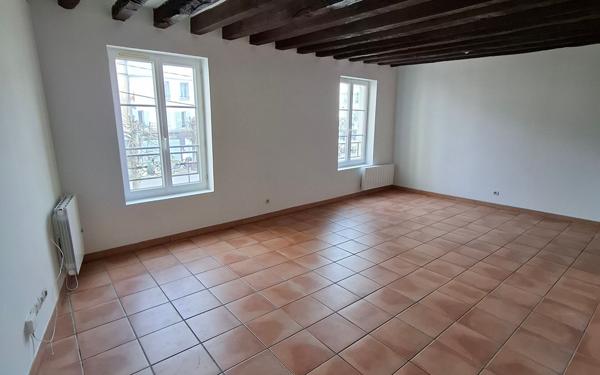 Appartement à louer    3 pièces •  Jouarre