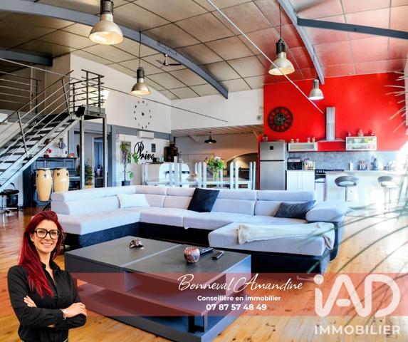 Maison à vendre 7 pièces 278,13 m² Saint-Ferréol-d'Auroure