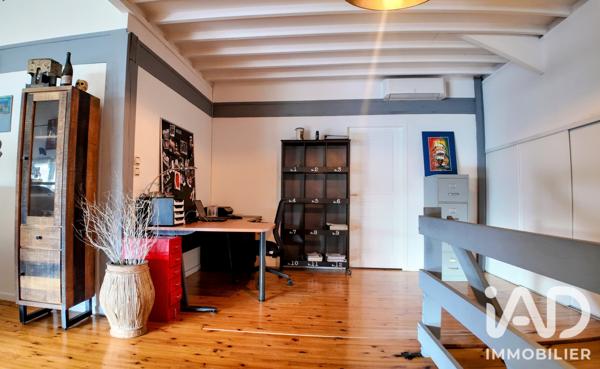 Maison à vendre 7 pièces 278,13 m² Saint-Ferréol-d'Auroure