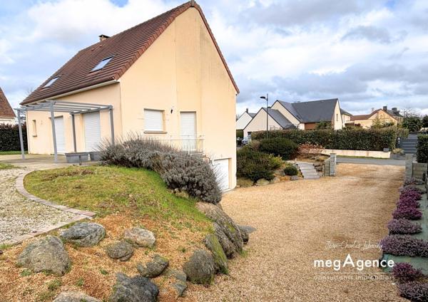 Maison à SAINT-GERMAIN-DE-TALLEVENDE-LA-LANDE-VAUMONT, 14500 - 5 pièces 110m²