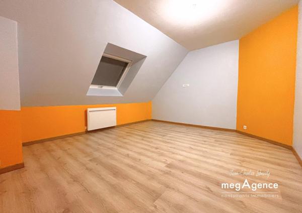 Maison à SAINT-GERMAIN-DE-TALLEVENDE-LA-LANDE-VAUMONT, 14500 - 5 pièces 110m²