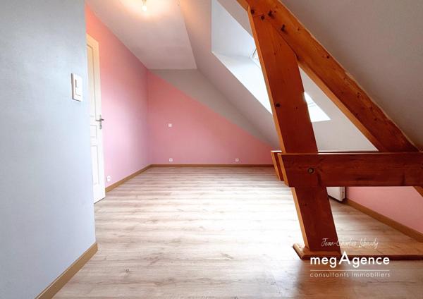 Maison à SAINT-GERMAIN-DE-TALLEVENDE-LA-LANDE-VAUMONT, 14500 - 5 pièces 110m²