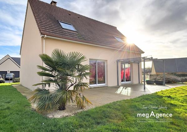 Maison à SAINT-GERMAIN-DE-TALLEVENDE-LA-LANDE-VAUMONT, 14500 - 5 pièces 110m²