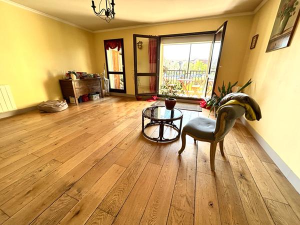 Appartement Carrieres Sous Poissy 3 pièce(s) 65 m2 €239 000 ** - Référence 8696