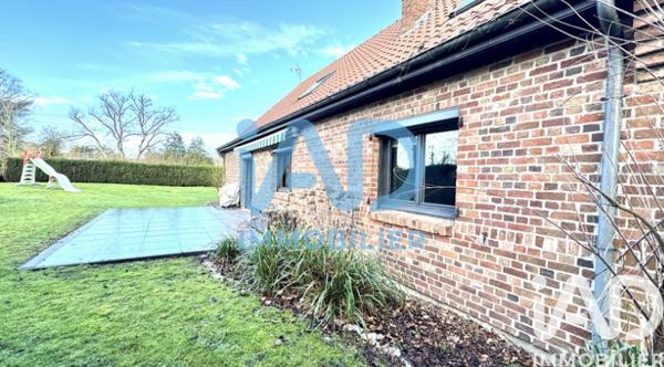 Maison à vendre 6 pièces 136 m² Templemars