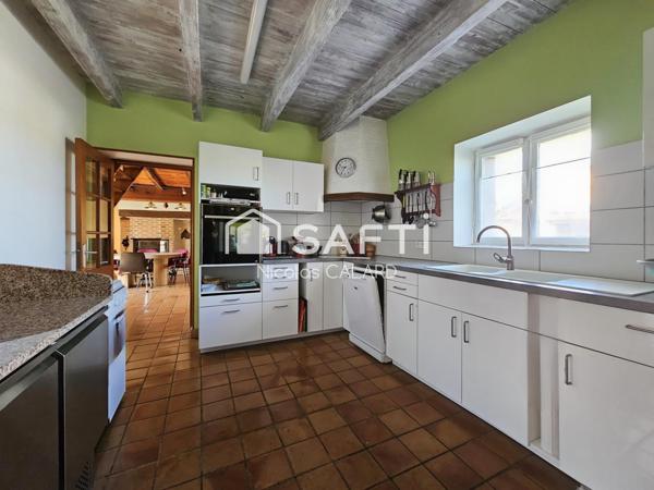 Ferme bressane avec dépendance