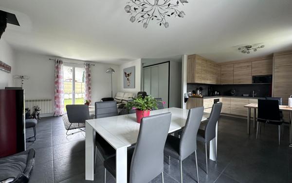 Maison à vendre    4 pièces • 81 m2 Rumilly