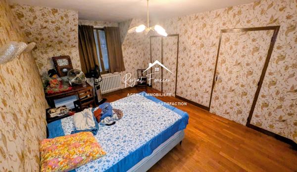 Maison ancienne avec beaucoup de potentiel