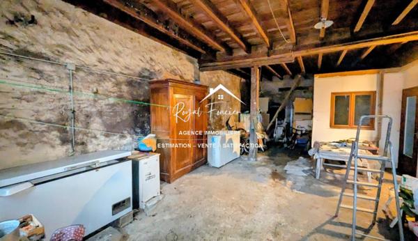 Maison ancienne avec beaucoup de potentiel