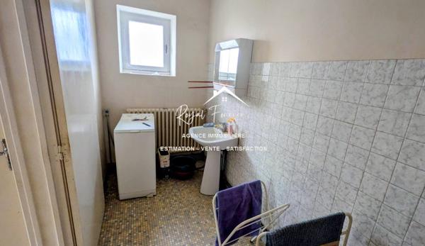 Maison ancienne avec beaucoup de potentiel